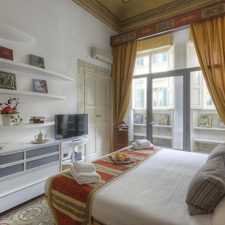 Duomo Suite Central Home ฟลอเรนซ์ ภายนอก รูปภาพ