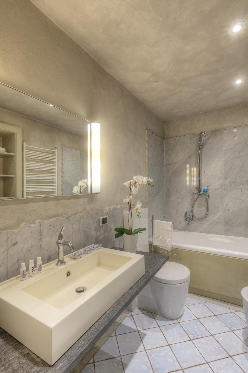 Duomo Suite Central Home ฟลอเรนซ์ ภายนอก รูปภาพ
