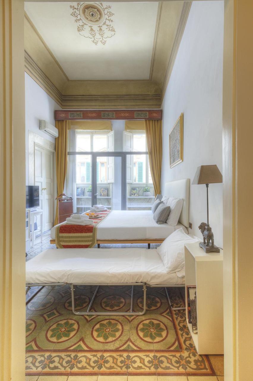 Duomo Suite Central Home ฟลอเรนซ์ ภายนอก รูปภาพ