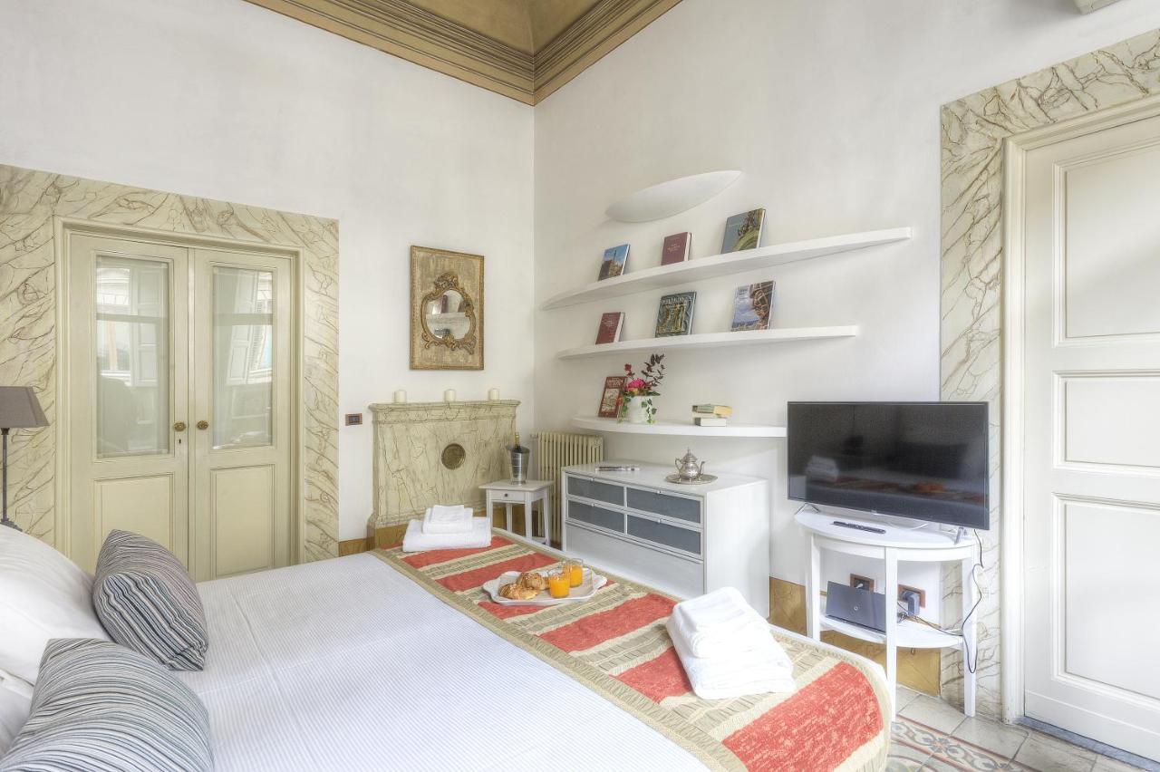 Duomo Suite Central Home ฟลอเรนซ์ ภายนอก รูปภาพ